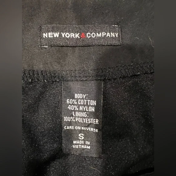 New York & Company Top Size Small Black Lace Overlay Cropped Cotton Square Neck - Picture 5 of 6